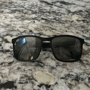 Men’s Polarized Raybans